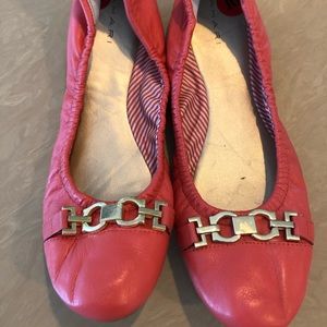 Tahari ballet flats, size 10